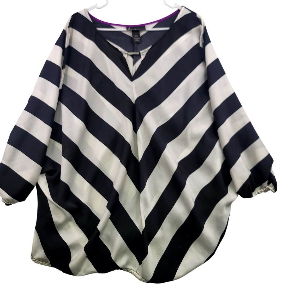 Lane Bryant Womens V-Neck Striped Cold Shoulder Batwing Blouse 22/24 Loose Fit